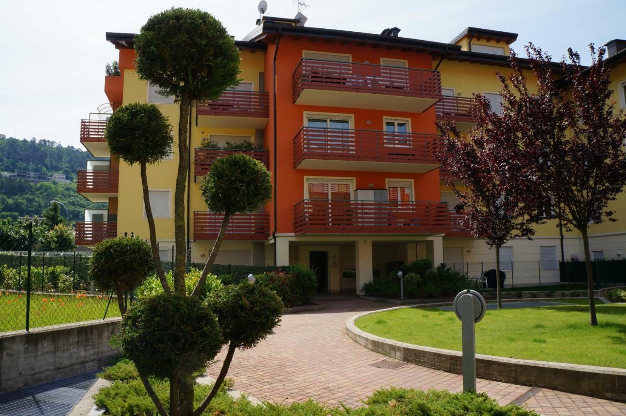 Ca Delle Rose Appartement Rovereto  Buitenkant foto